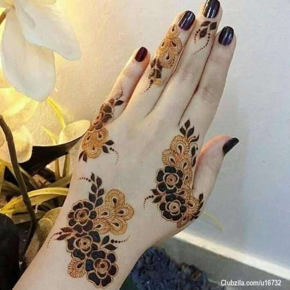 Hellow customer wangu🥰 karibuni kuchora na kujifunza pia henna na piko